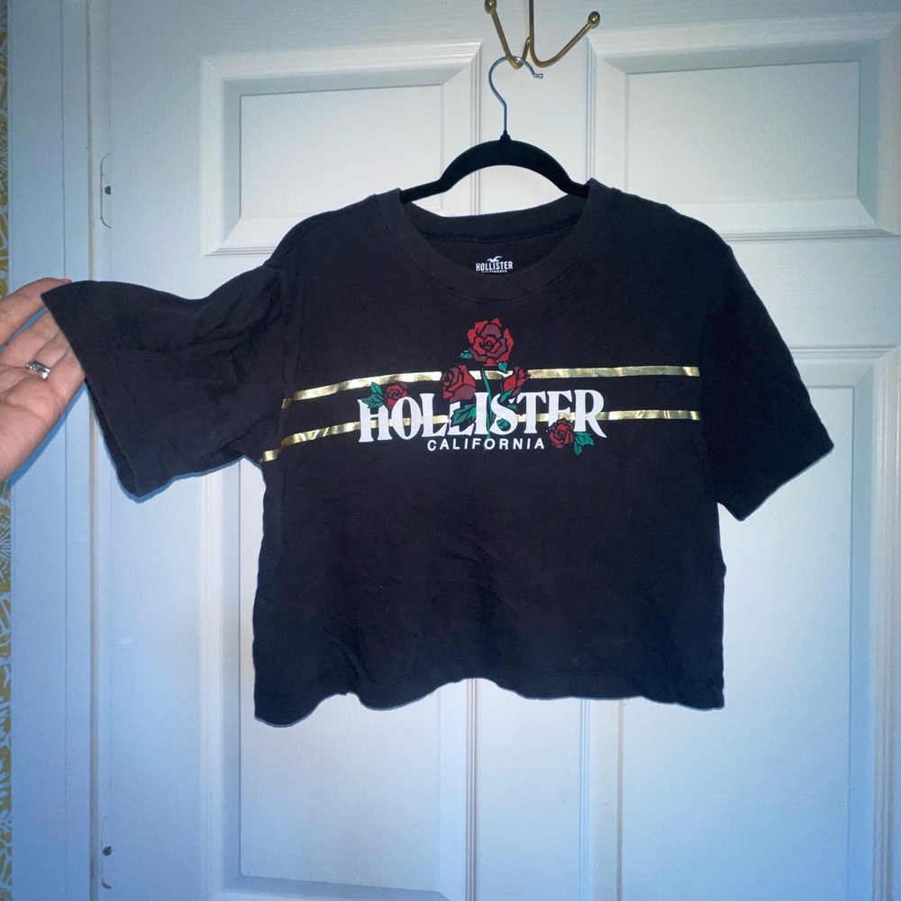 Hollister 2018 Black Cropped T-Shirt